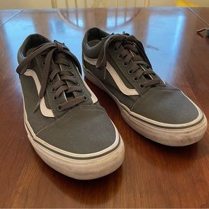 Vans Men's Gray and White Sneakers